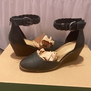 Crown Vintage Lorelee Wedge Heel/Pump 8
